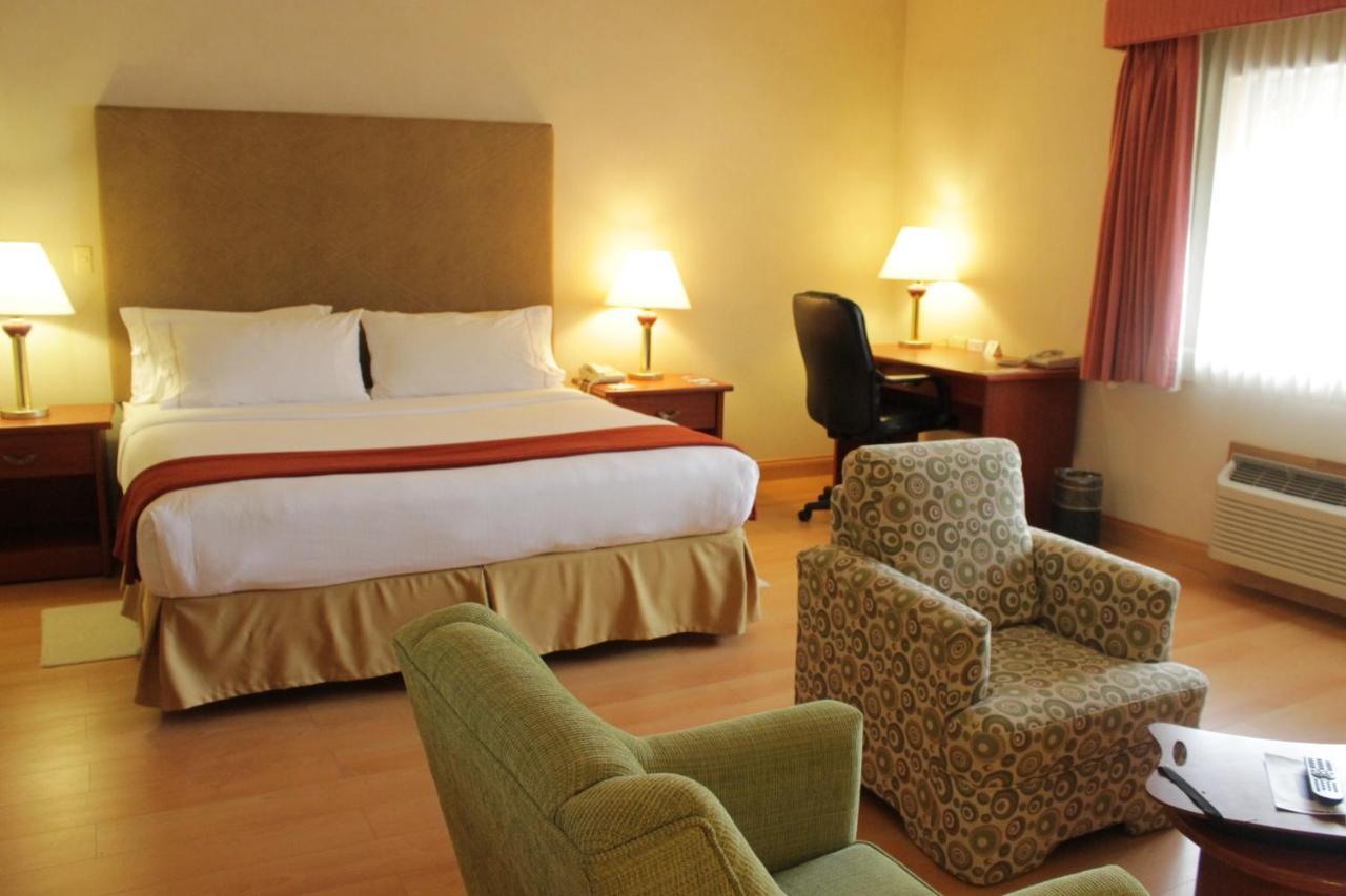 Holiday Inn Express Chihuahua By Ihg Kültér fotó