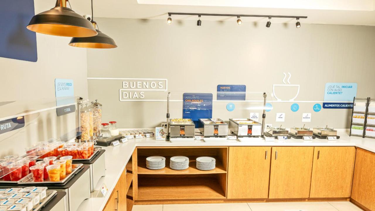 Holiday Inn Express Chihuahua By Ihg Kültér fotó