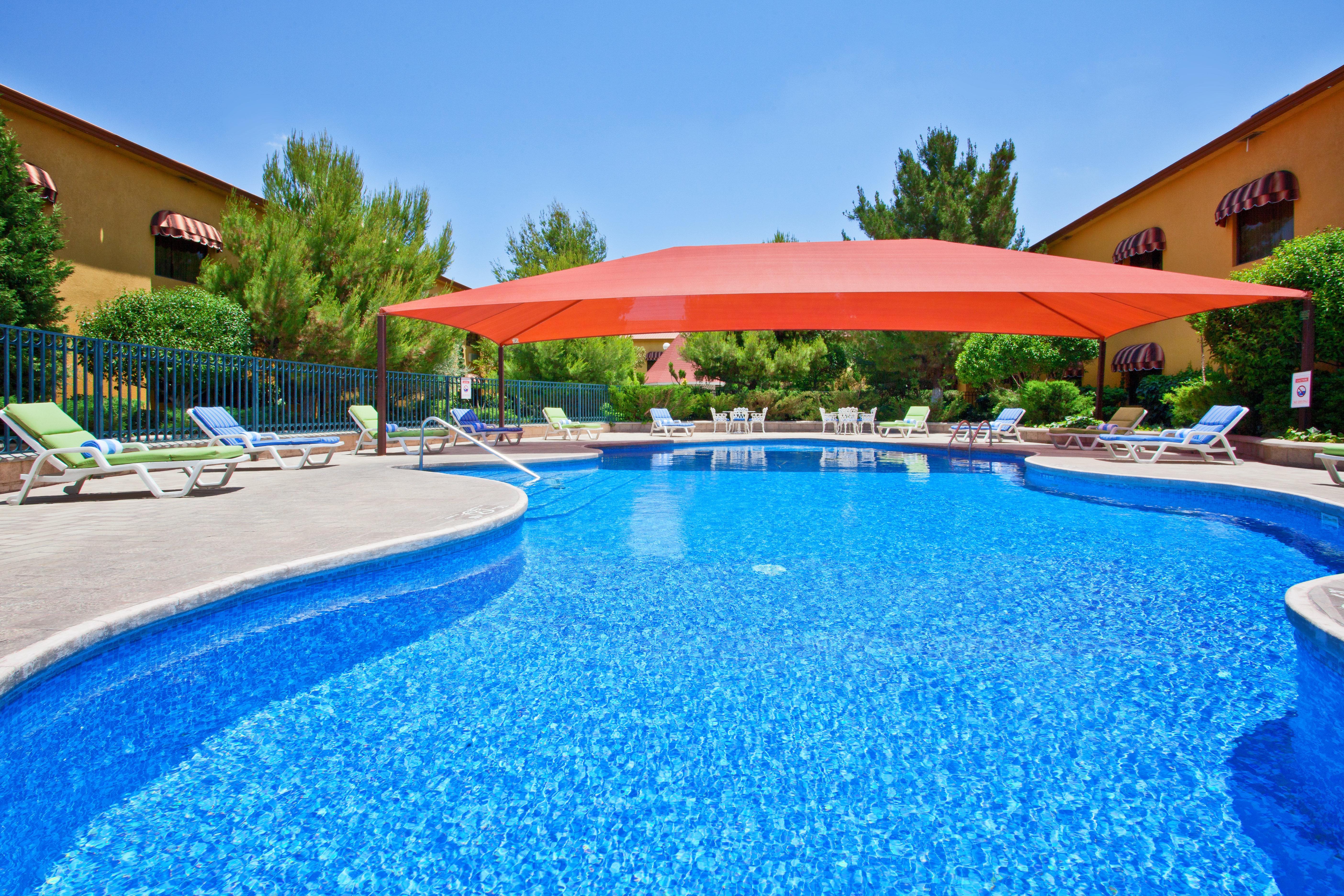Holiday Inn Express Chihuahua By Ihg Kültér fotó