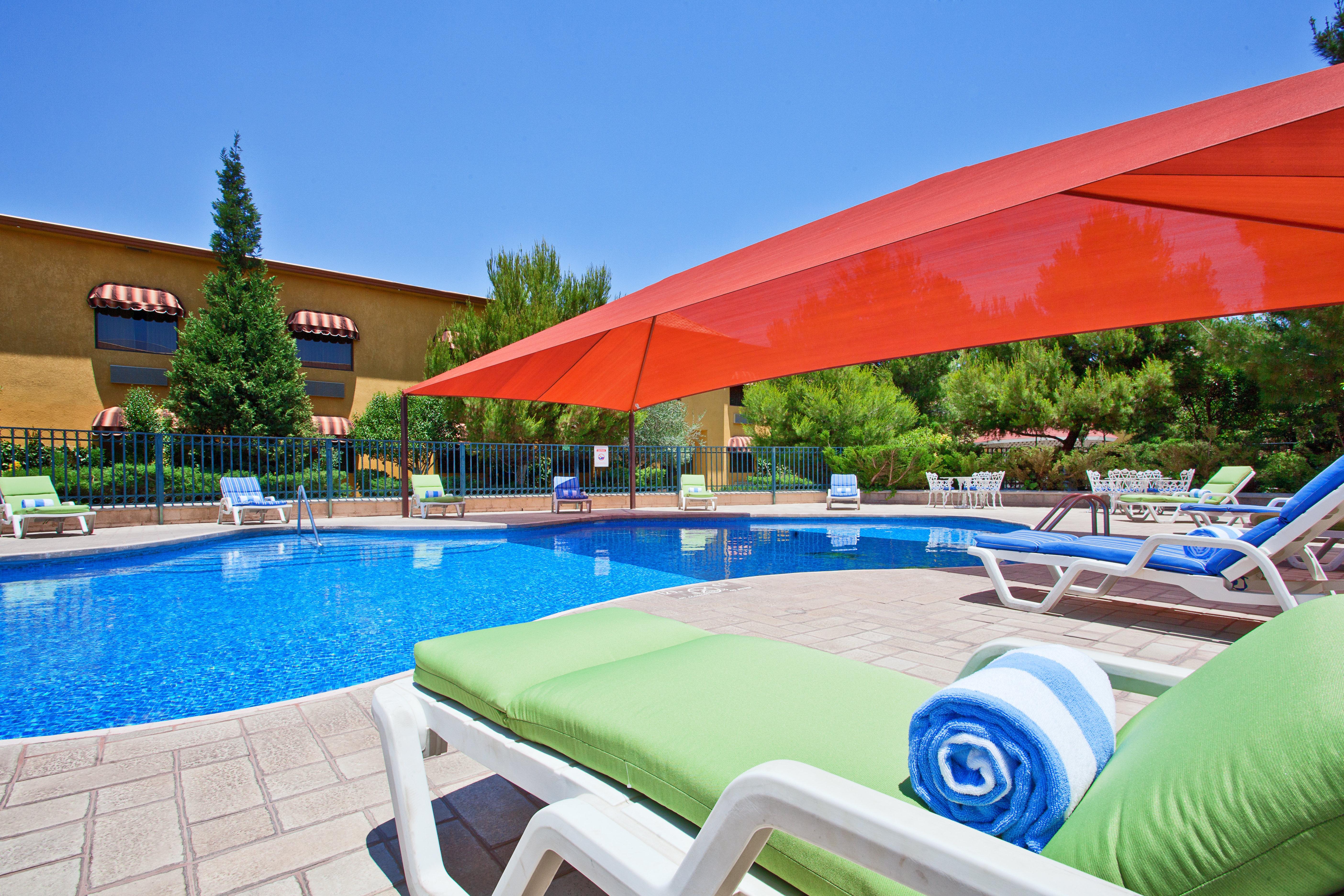 Holiday Inn Express Chihuahua By Ihg Kültér fotó