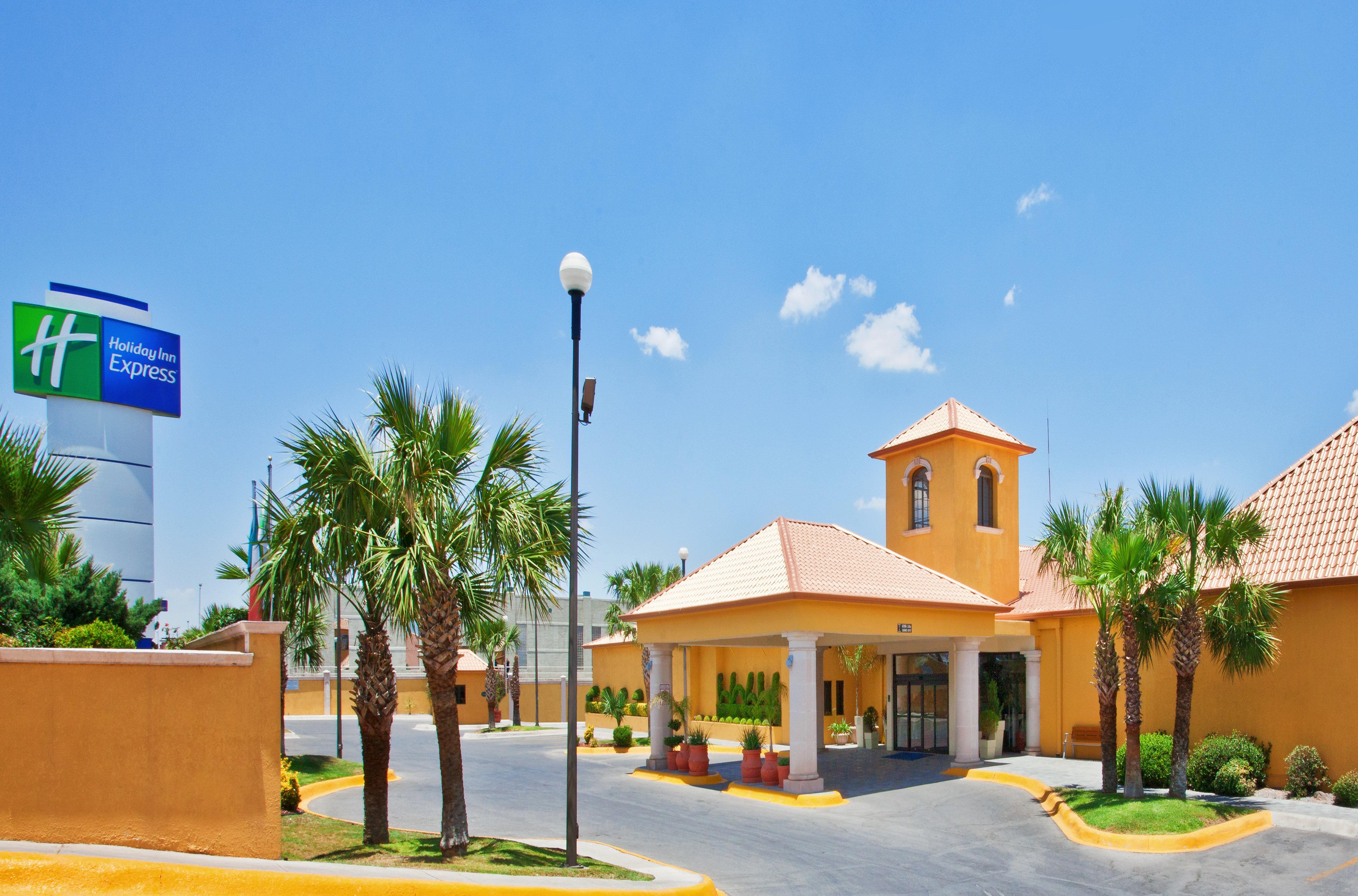 Holiday Inn Express Chihuahua By Ihg Kültér fotó